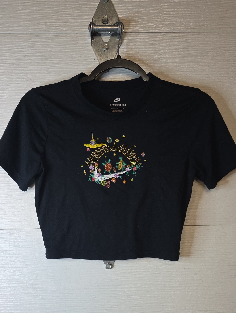 Nike Kids' Black Graphic Crop Tee - Sun & Floral Motif